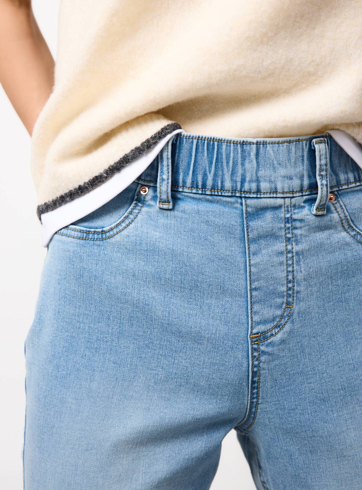 The Light Denim Flared Jeggings 18 - Image 3